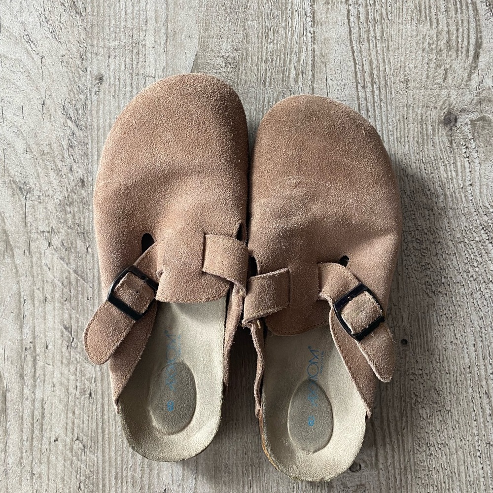 Women's Tan Suede Slip-On Shoes